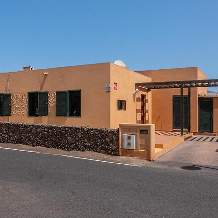 Lovely 2-Bed Villa In Corralejo Fuerteventura Kültér fotó