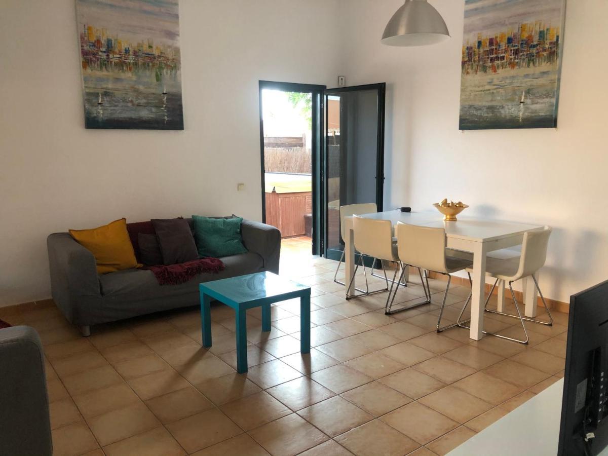 Lovely 2-Bed Villa In Corralejo Fuerteventura Kültér fotó